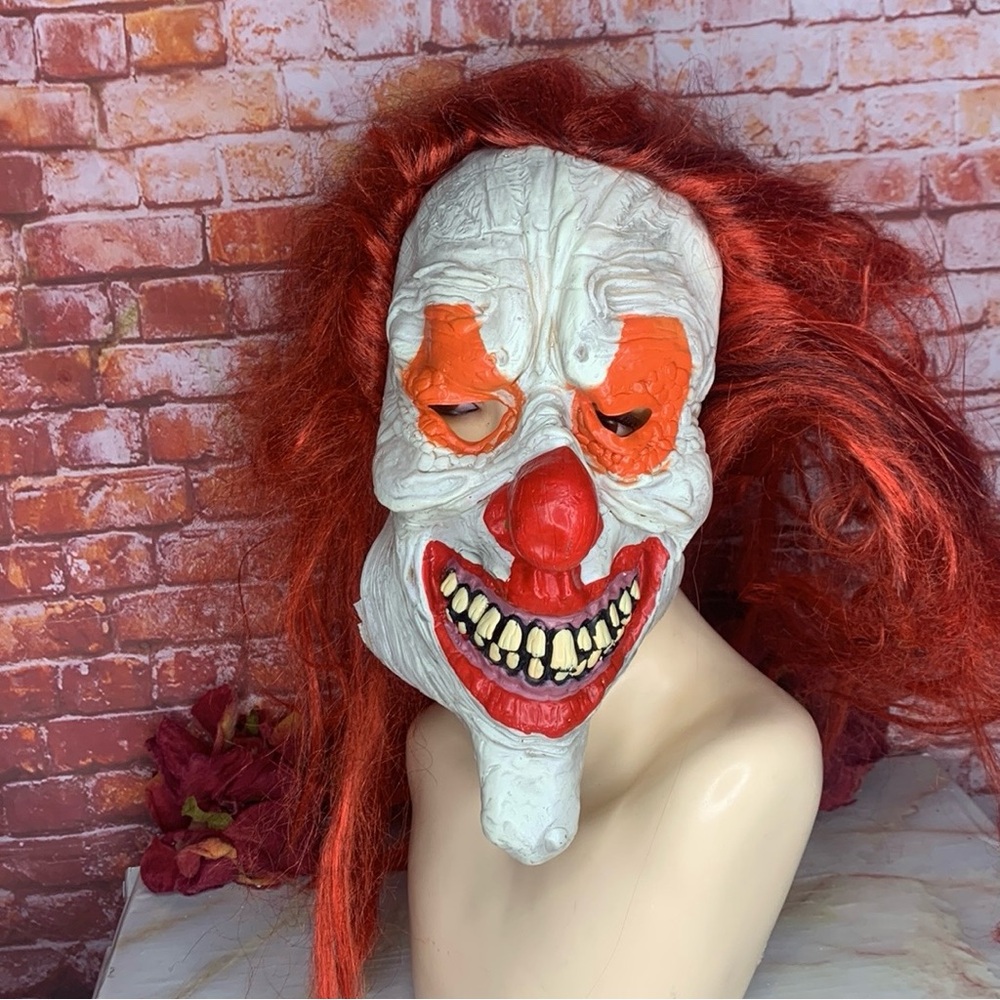 Vintage Y2K Creepy Latex Clown Mask